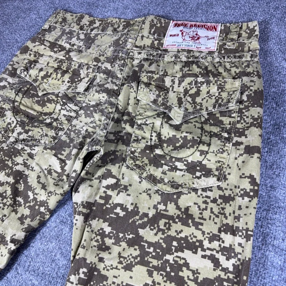 True Religion Joey Super T Mens 38 Digital Camo Flare Jeans Made in USA Rare